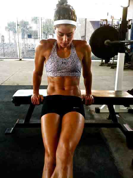 フィットネスベイビー
 #15850973