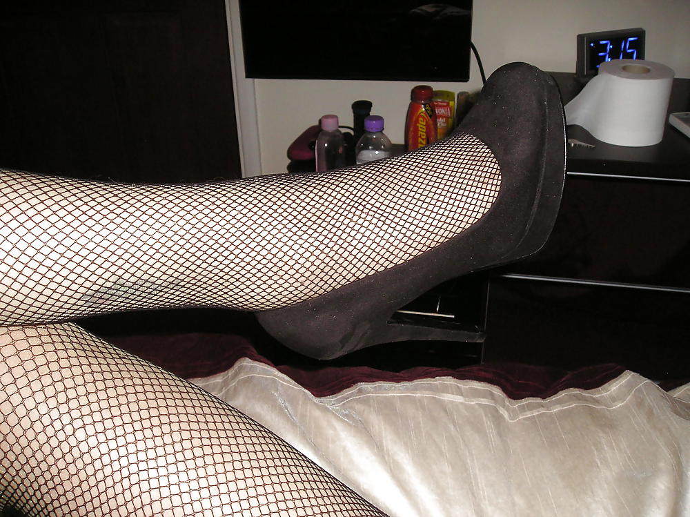 Lace top fishnet stockings and gloss tan tights #20080161