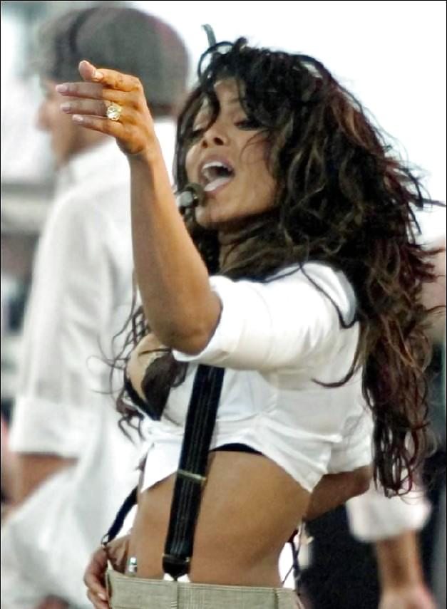 Janet jackson
 #12594145