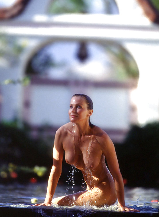 Bo Derek (LORDLONE) #12300559