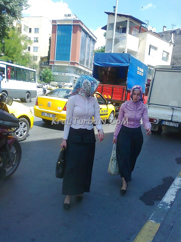 Turbante (hijab)
 #12766222