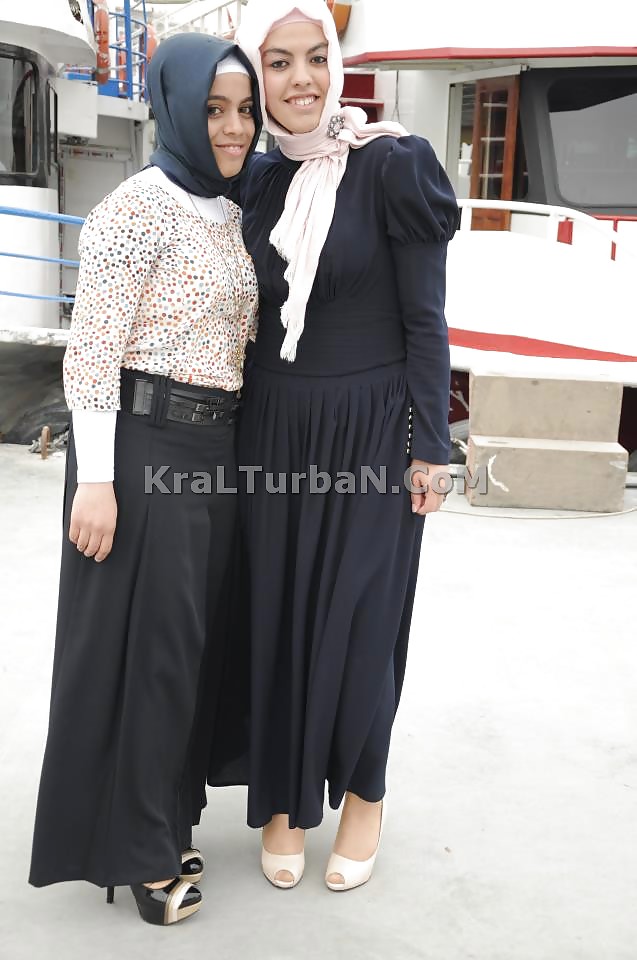 Turbante (hijab)
 #12766329