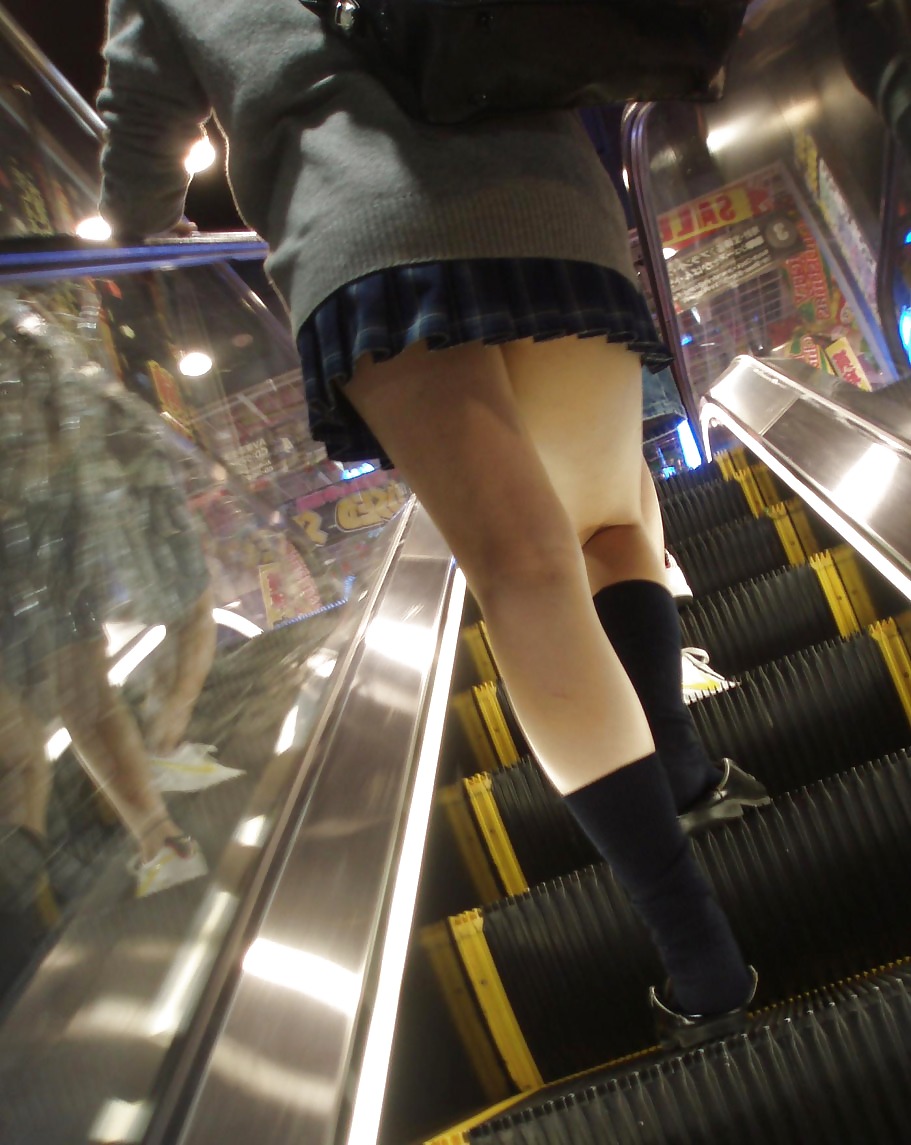 Ready-to-Upskirts Shot of Cute Girls Vol.2 #771469