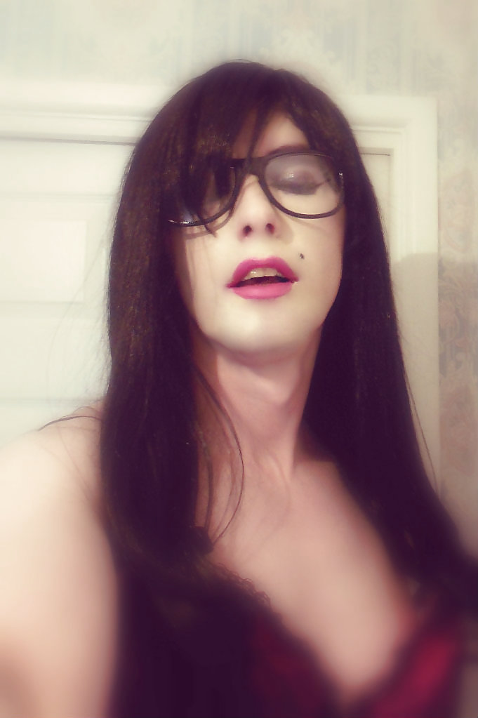 Tranny pretty kitty the raven haired party girl
 #12770057