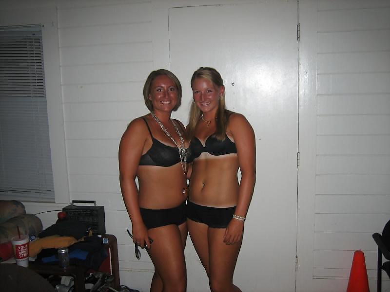 Bra babes 62
 #18311267