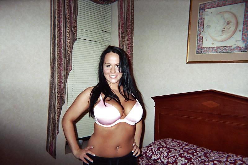 Bra babes 62
 #18311283