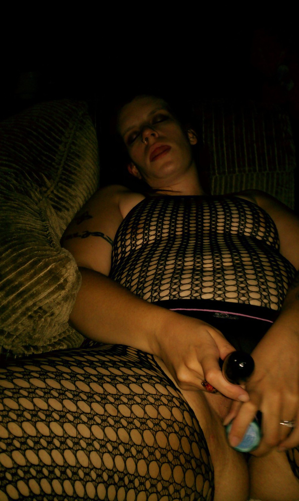 Mi esposa sexy culo posando y jugando! por favor calificar y comentar!
 #12421936