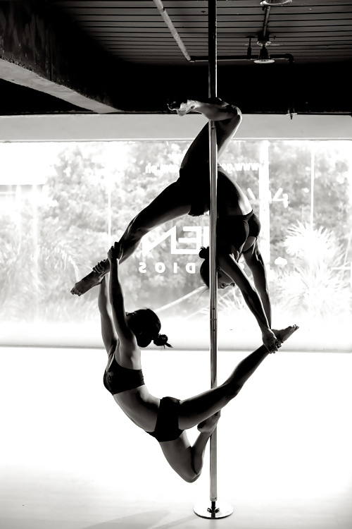 Pole dancers, dúo
 #7769011