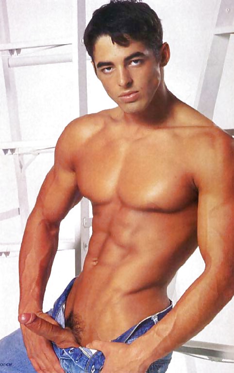 Porn Males R #9401499