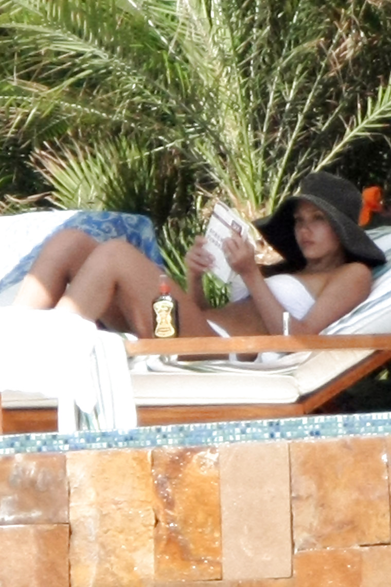 Jessica Alba White Bikini in Cabo #3719883