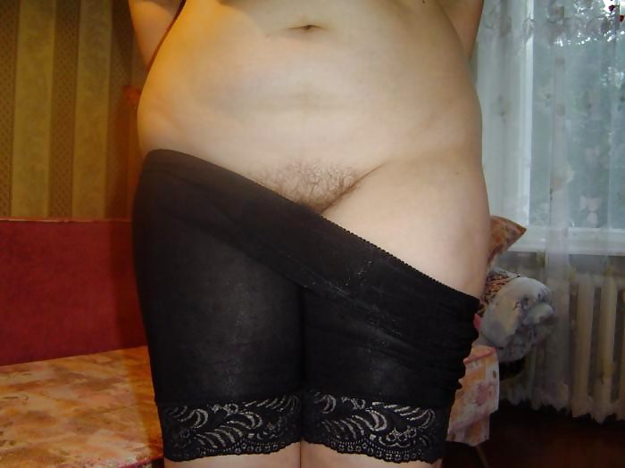 Women in trousers. #8989569