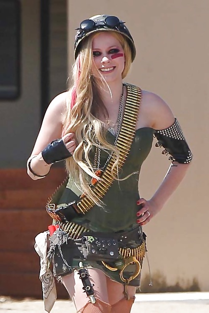 Avril lavigne #19830633