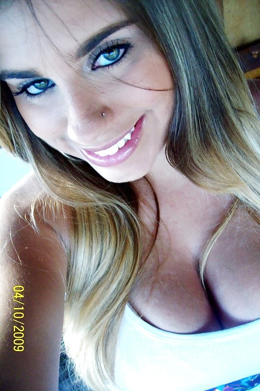 Más milfs latinas de meetmematch.com
 #8252898