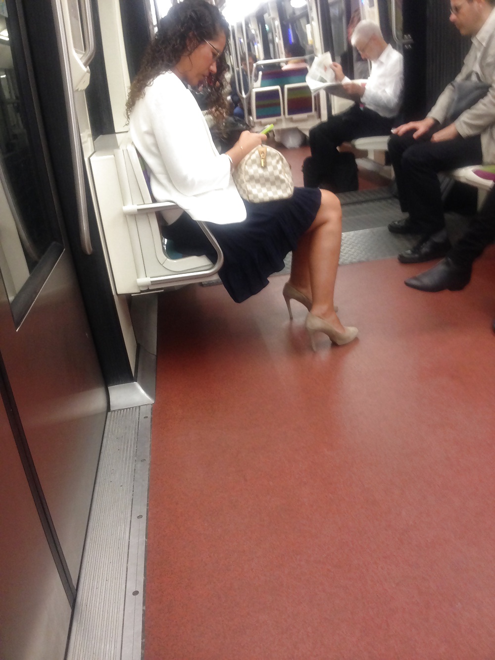 Legs from Paris #9399138