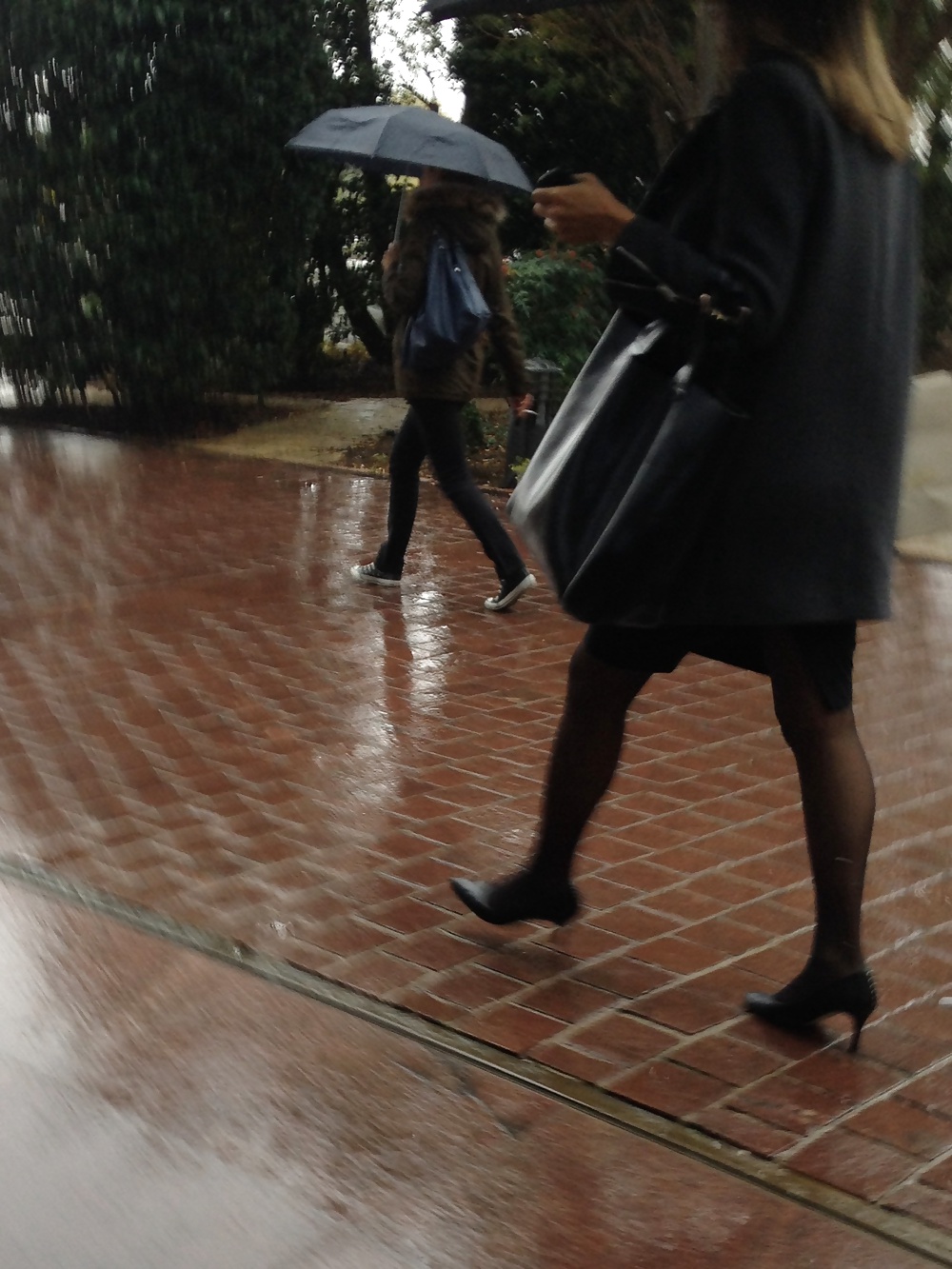 Legs from Paris #9399163