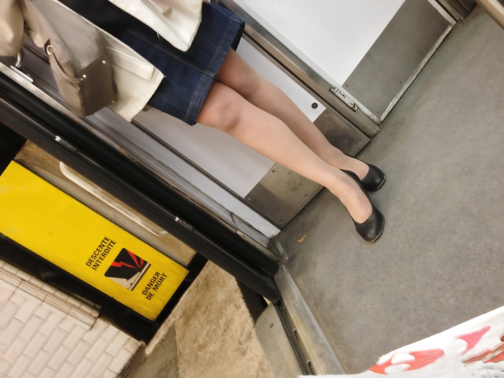 Legs from Paris #9399221