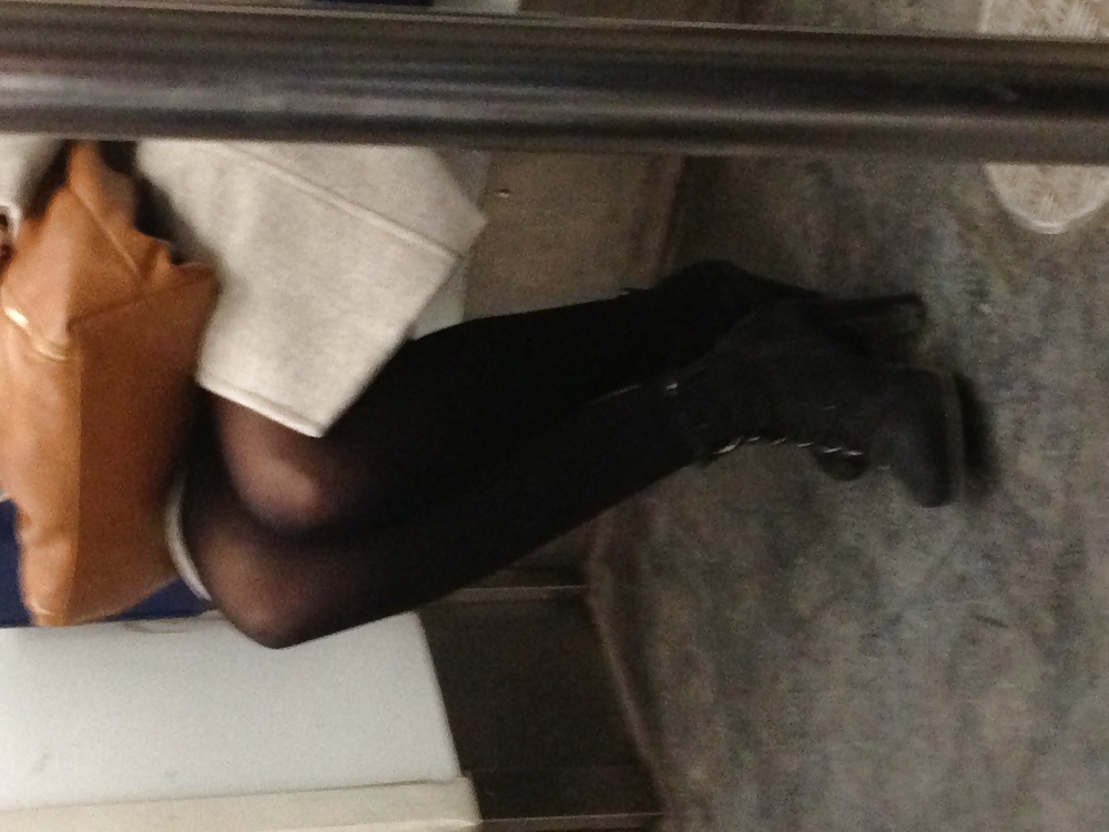 Legs from Paris #9399284