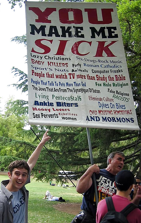 おかしなもの 02
 #21482727