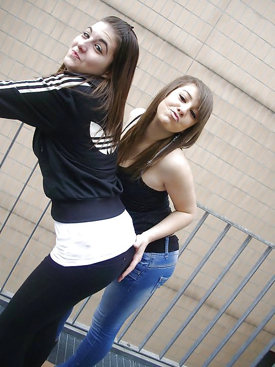 Facebook 4 #18479566