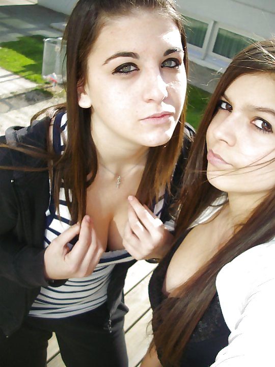 Facebook 4
 #18479571