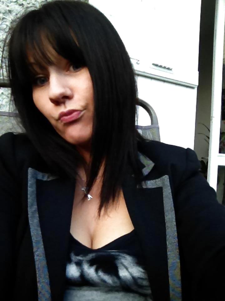 Facebook 4
 #18479814