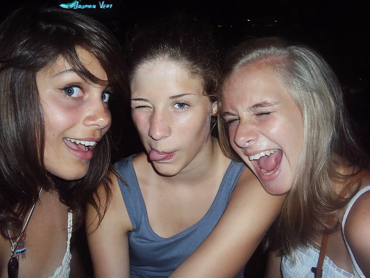 Facebook 4
 #18479846