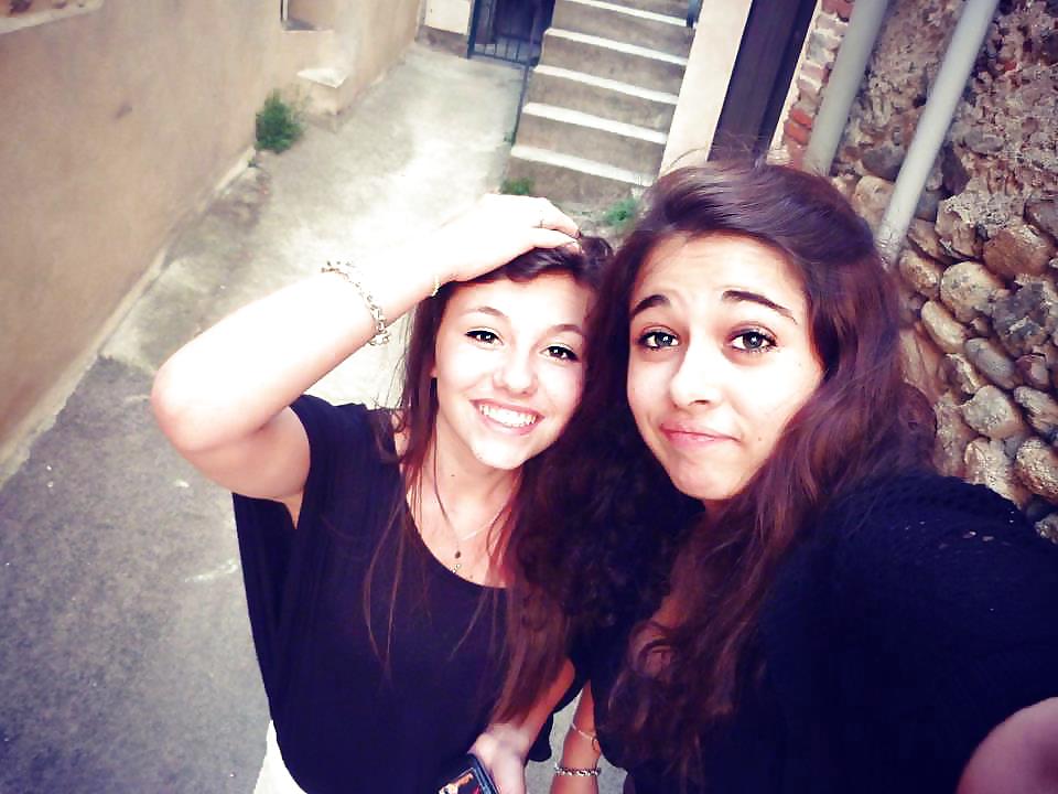 Facebook 4 #18479864