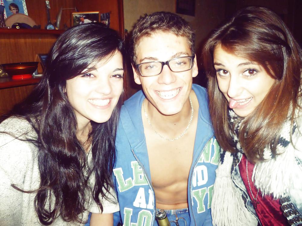 Facebook 4
 #18479908