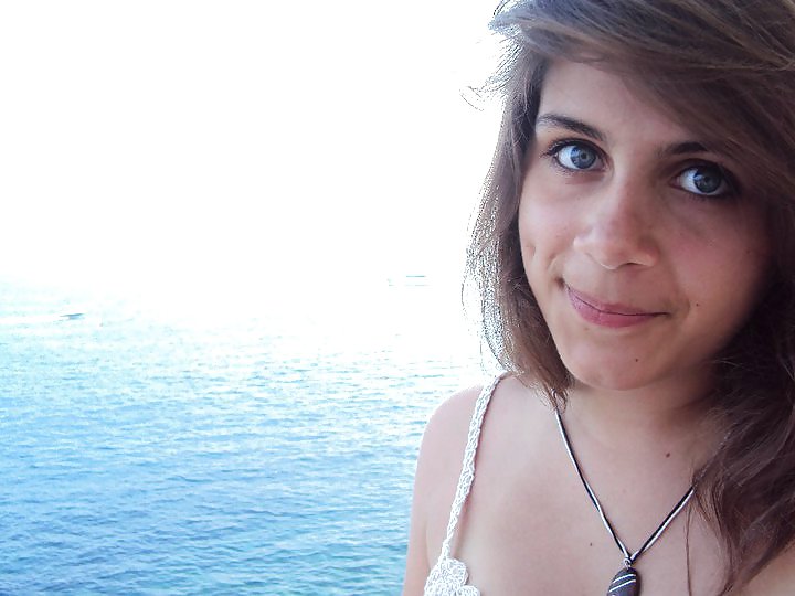 Facebook 4 #18479921