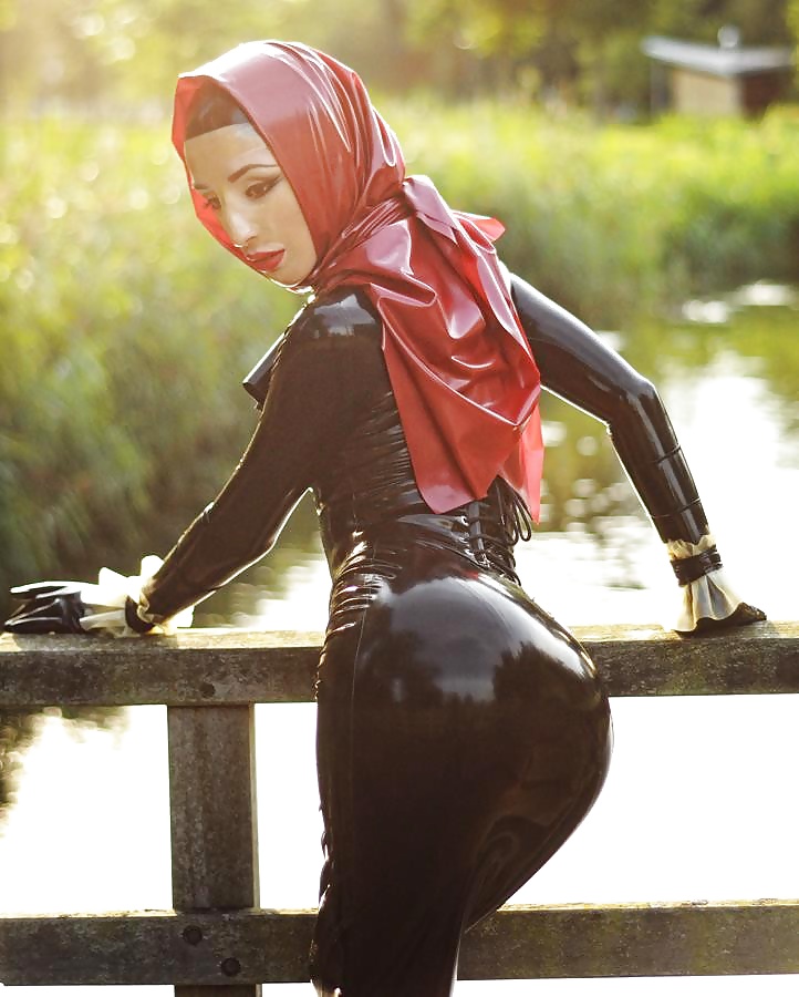 Latex Leder Hijab #7913673