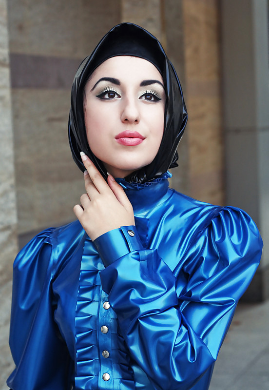 Latex Leder Hijab #7913697