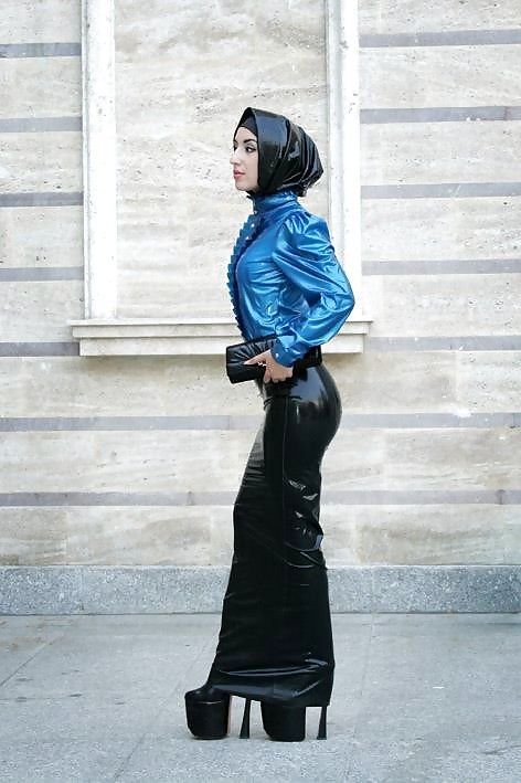 Latex Leder Hijab #7913735