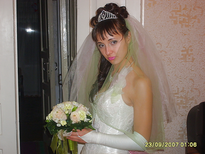 BRIDE #323038
