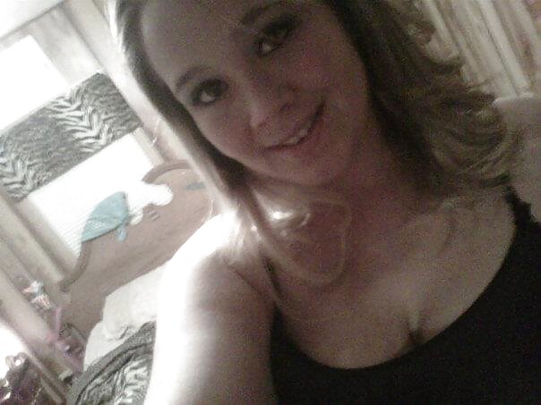 Mee
 #19945760