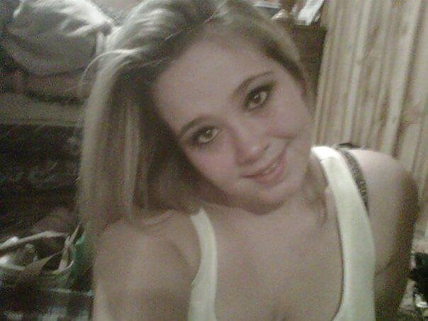 Mee
 #19945778