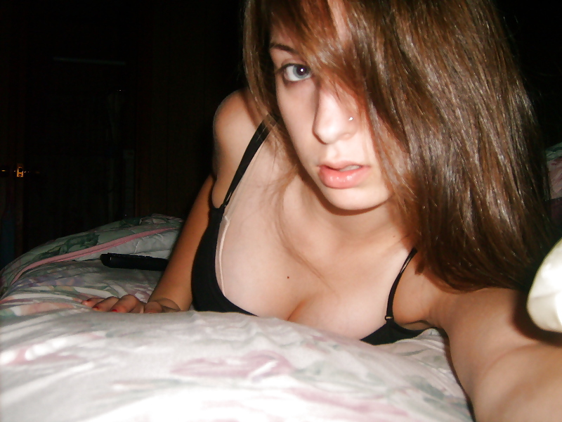 Hot teen in front of camera #11227449