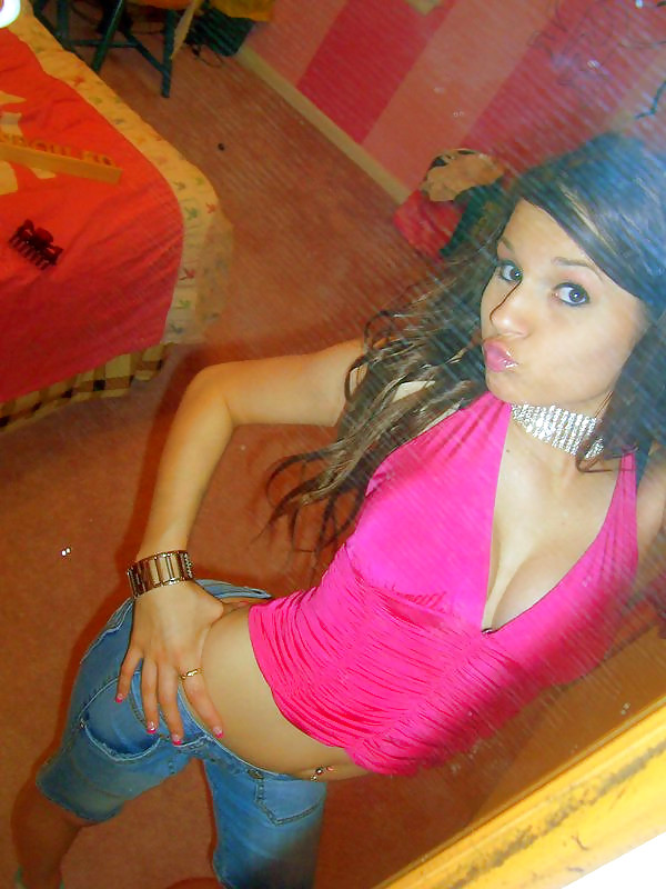 Constantly moving: Ladies in denims II #9656073