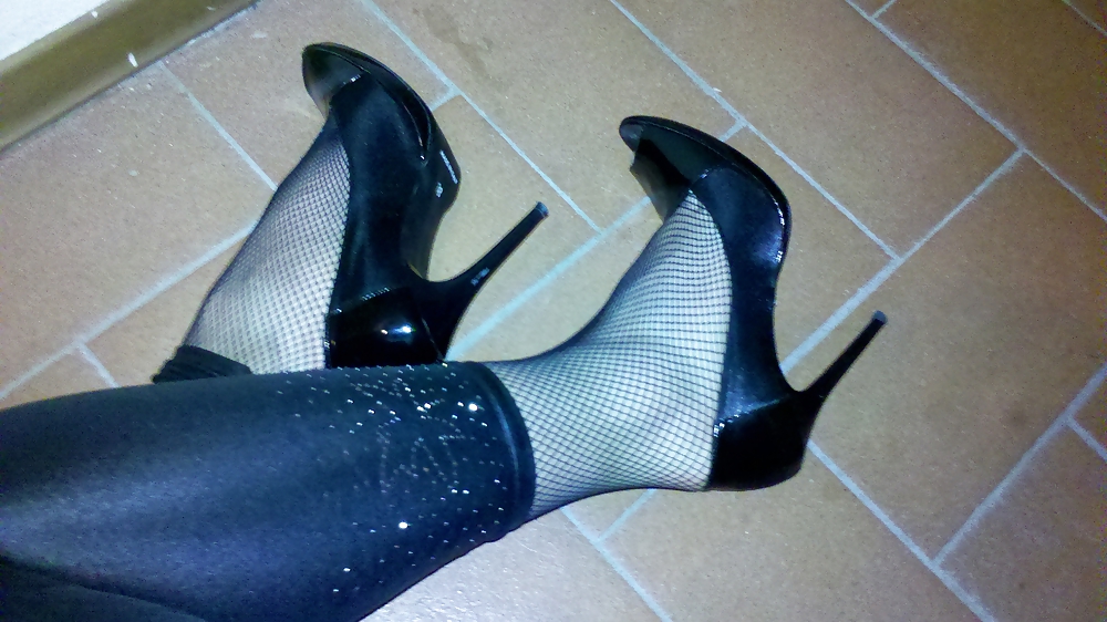 Scarpe nuove
 #16384694