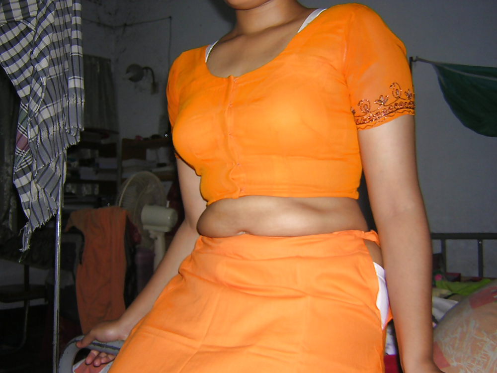 DESI AUNTY- SAREE WITHOUT FACE  #21923261