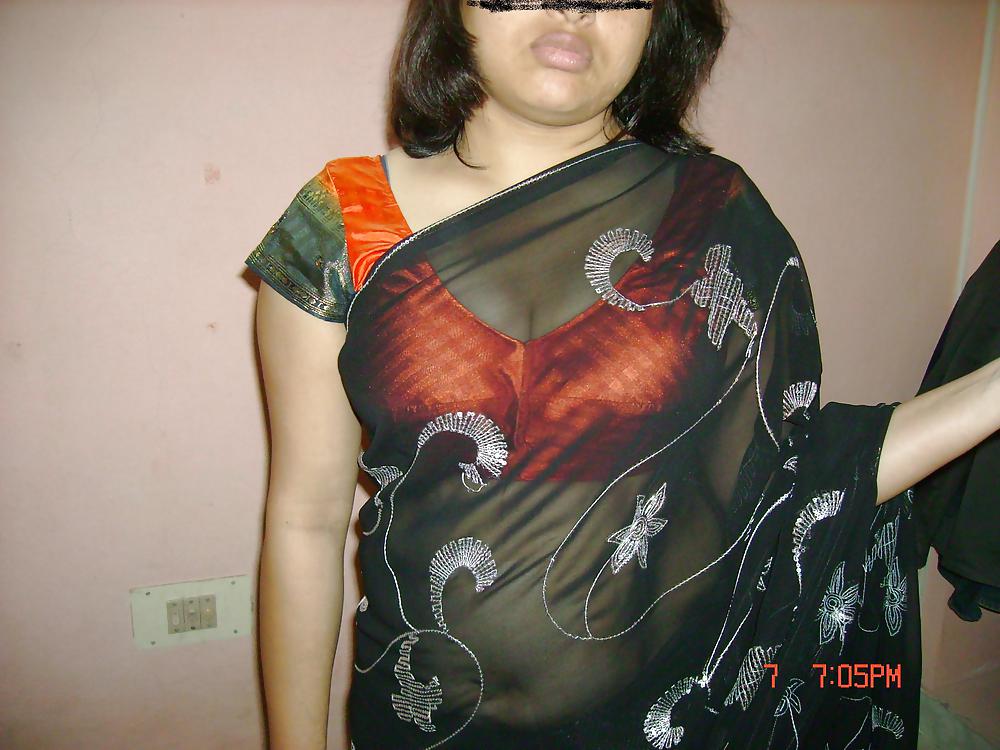 DESI AUNTY- SAREE WITHOUT FACE  #21923596