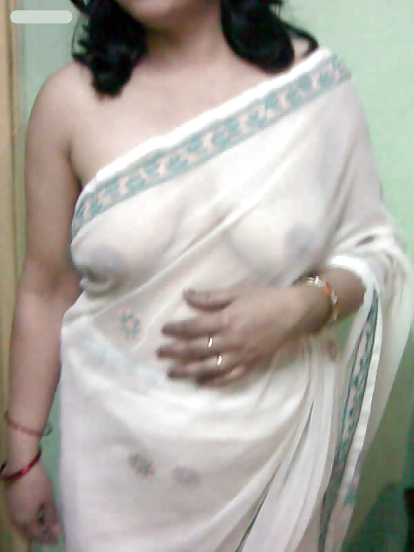 Desi Saree Aunty- Sans Visage #21923691