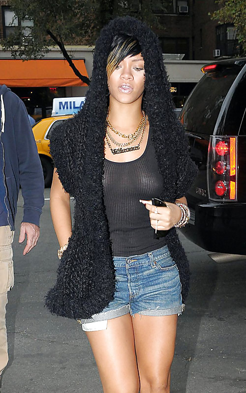 Rihanna
 #12648472