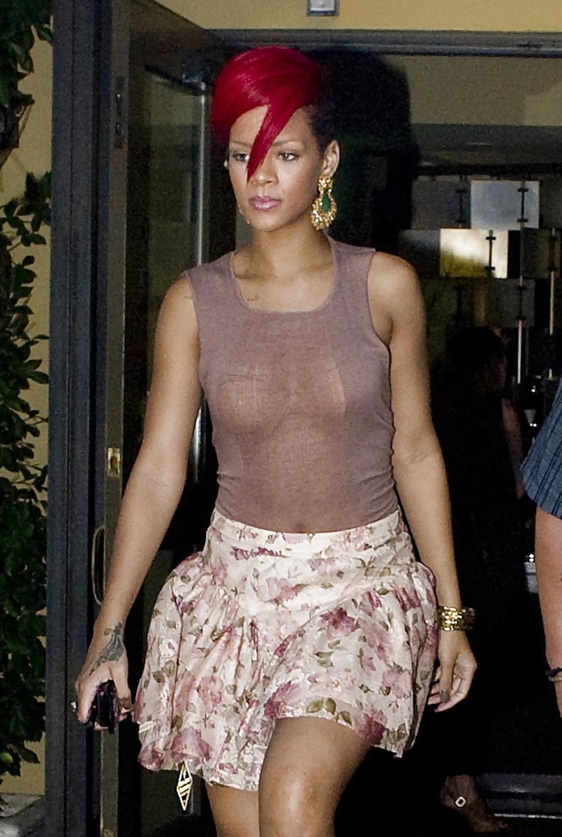 Rihanna
 #12648891