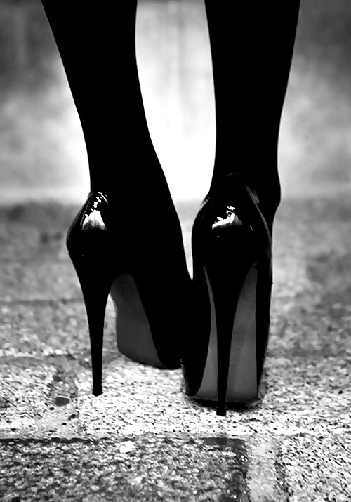Classic film noir stlye heels and stockings.... #15269812