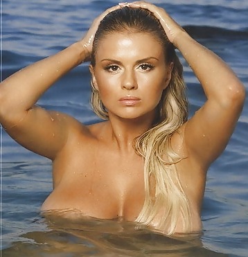 Anna Semenovich #3242104