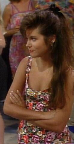 Kelly Kapowski gallery #2 (Mostly fully dressed) #14675187