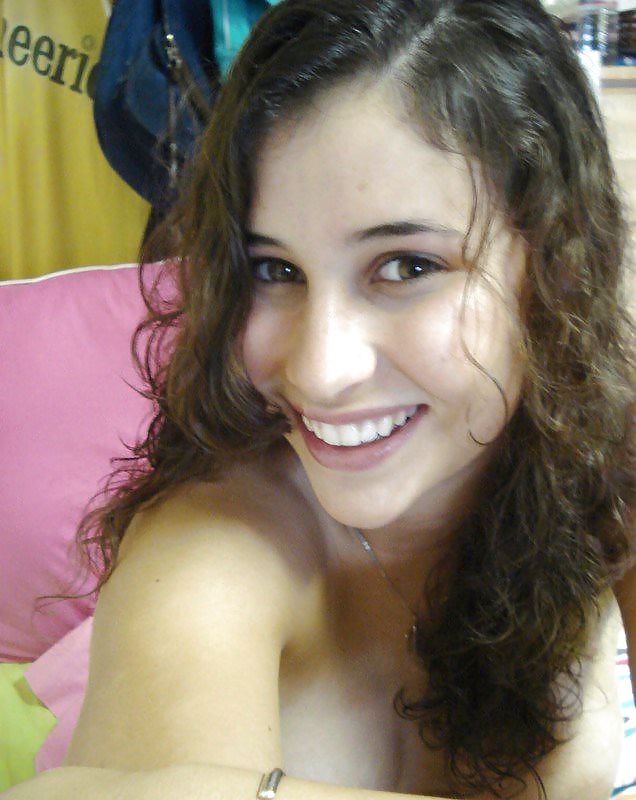 Sexy brunette #8517164