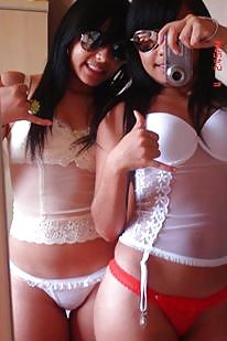 Lin e Ma, sisters friend brazil #17890872