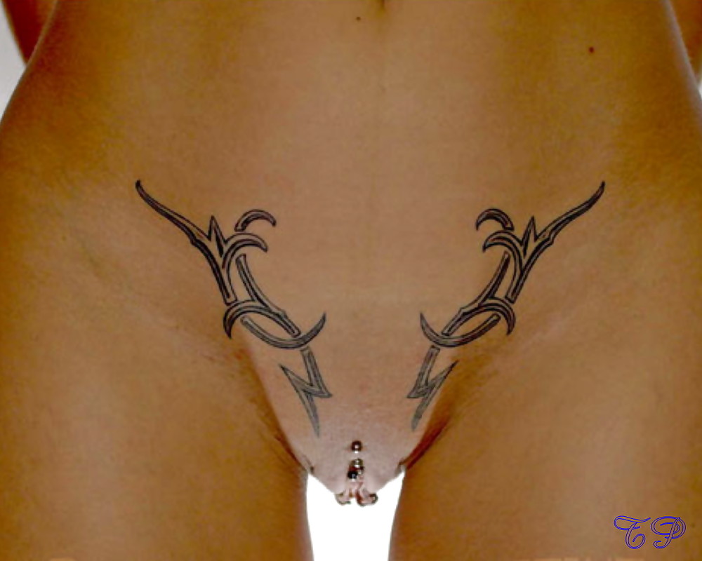 Sexy Intim-Tattoo #22864402