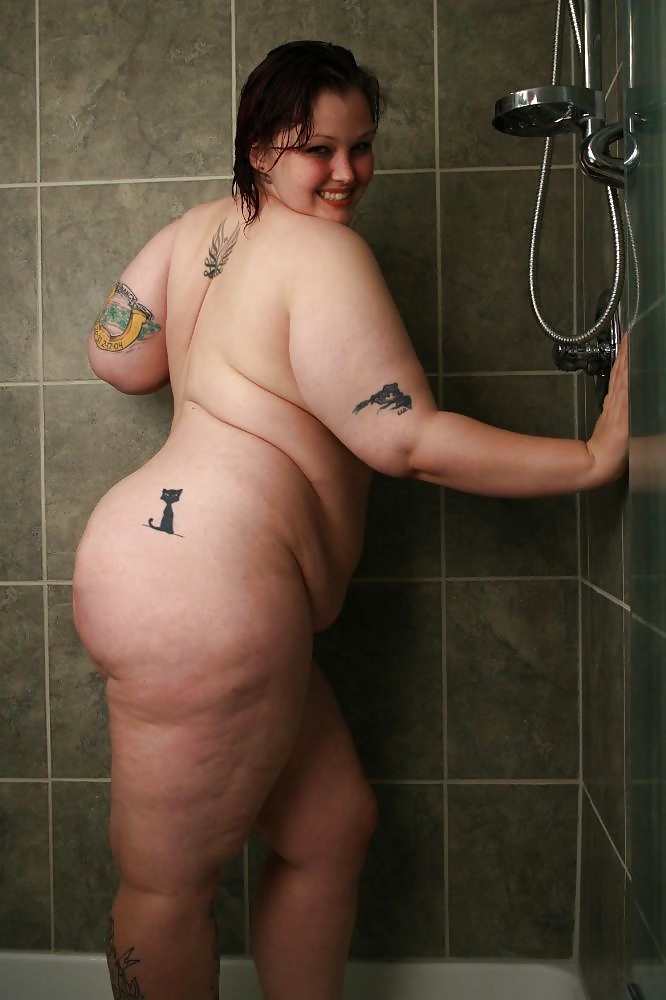 Milla taking a shower! #3487154